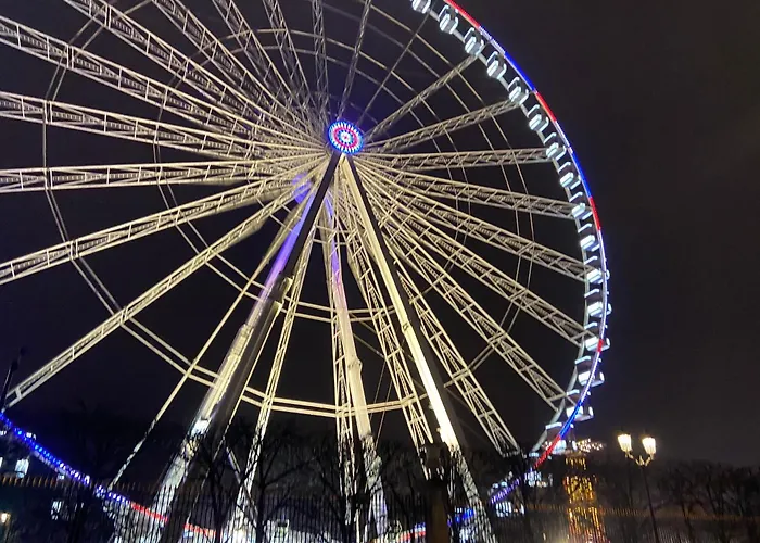 Le Cocon Perche Entre L\'Opera Et Les Tuileries